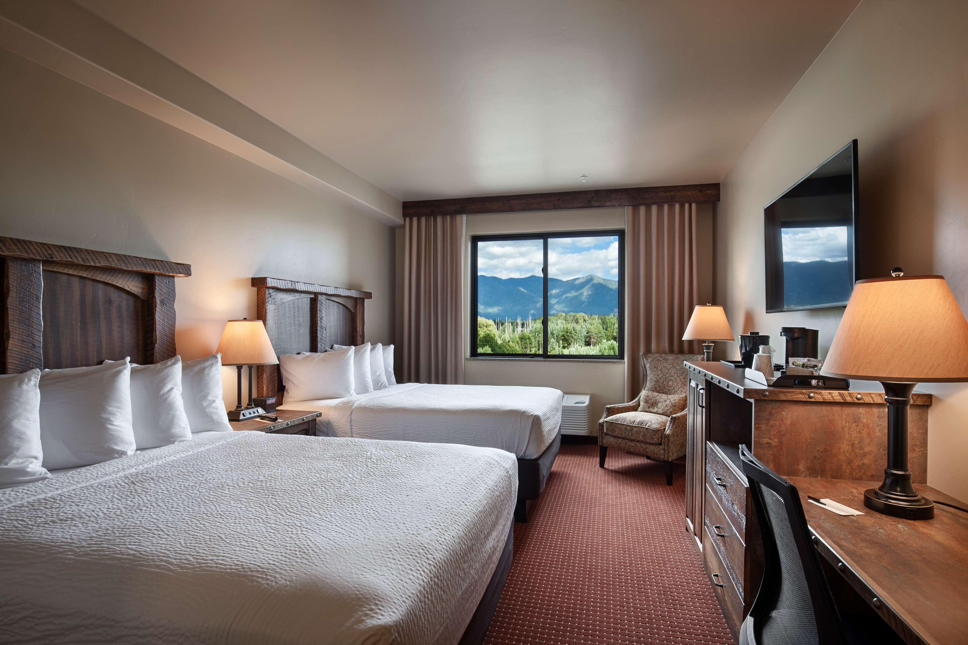 Glacier International Lodge カリスペル エクステリア 写真