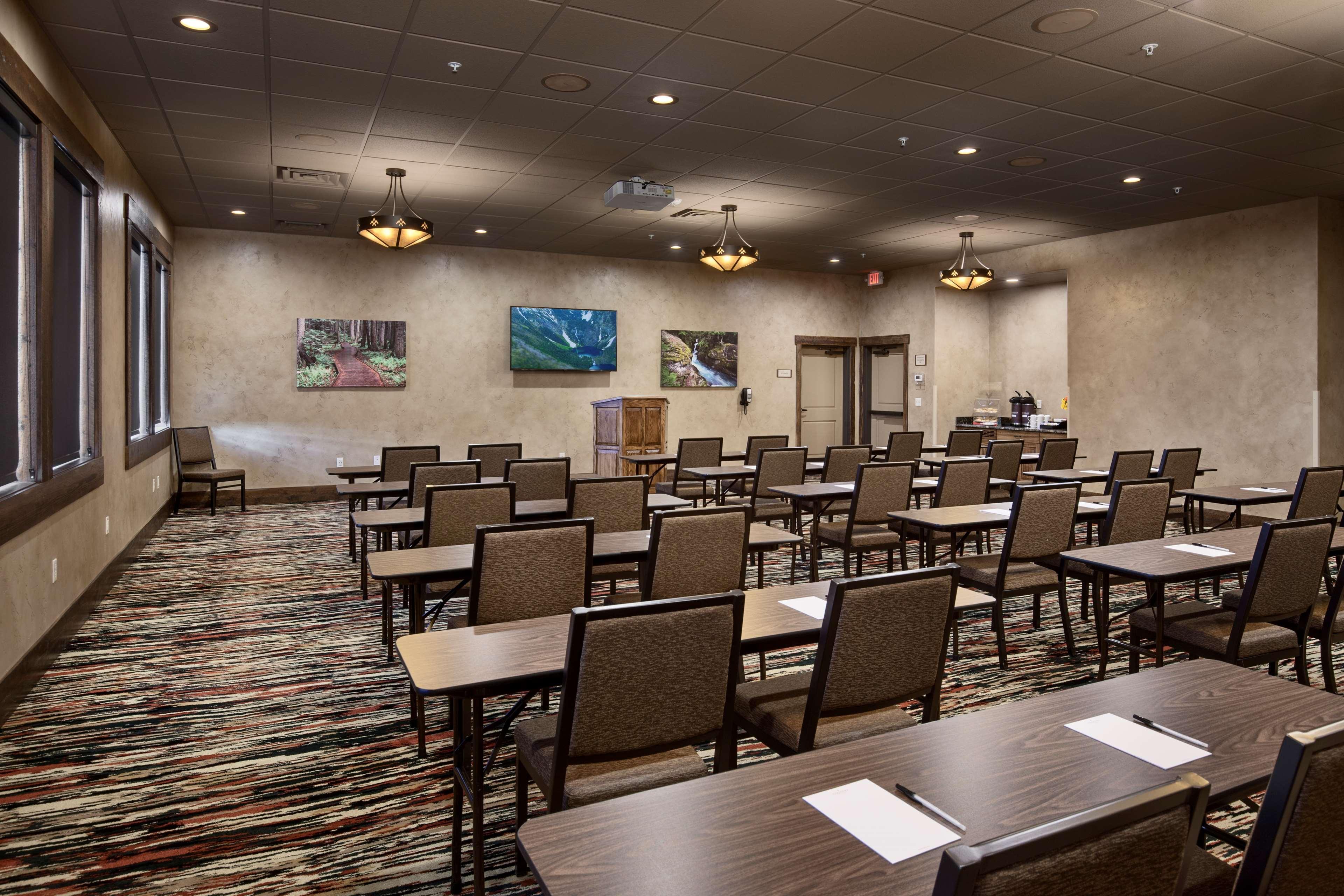 Glacier International Lodge カリスペル エクステリア 写真