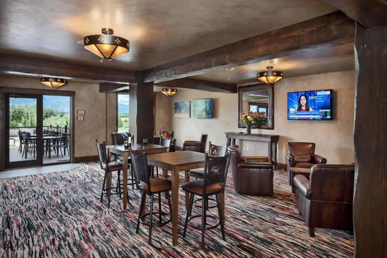 Glacier International Lodge カリスペル エクステリア 写真