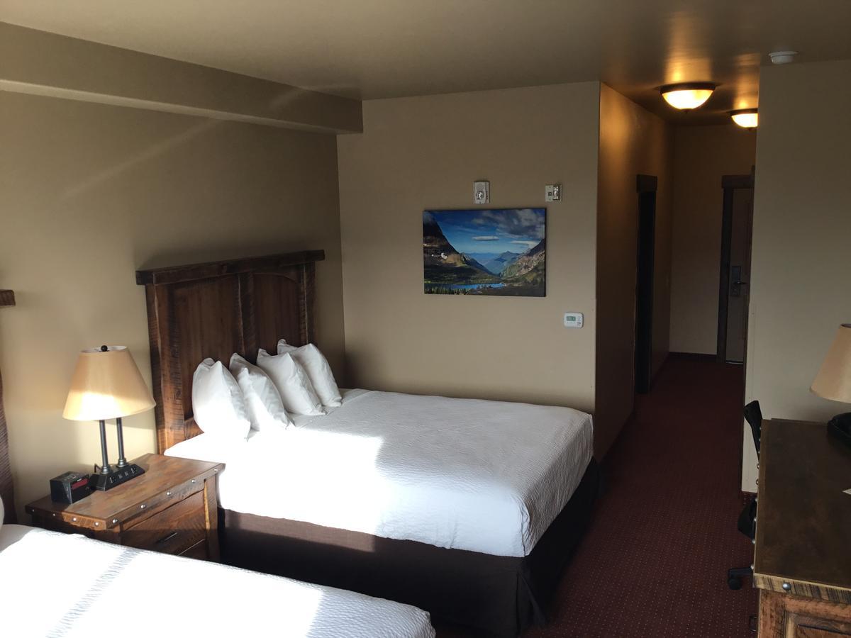 Glacier International Lodge カリスペル エクステリア 写真